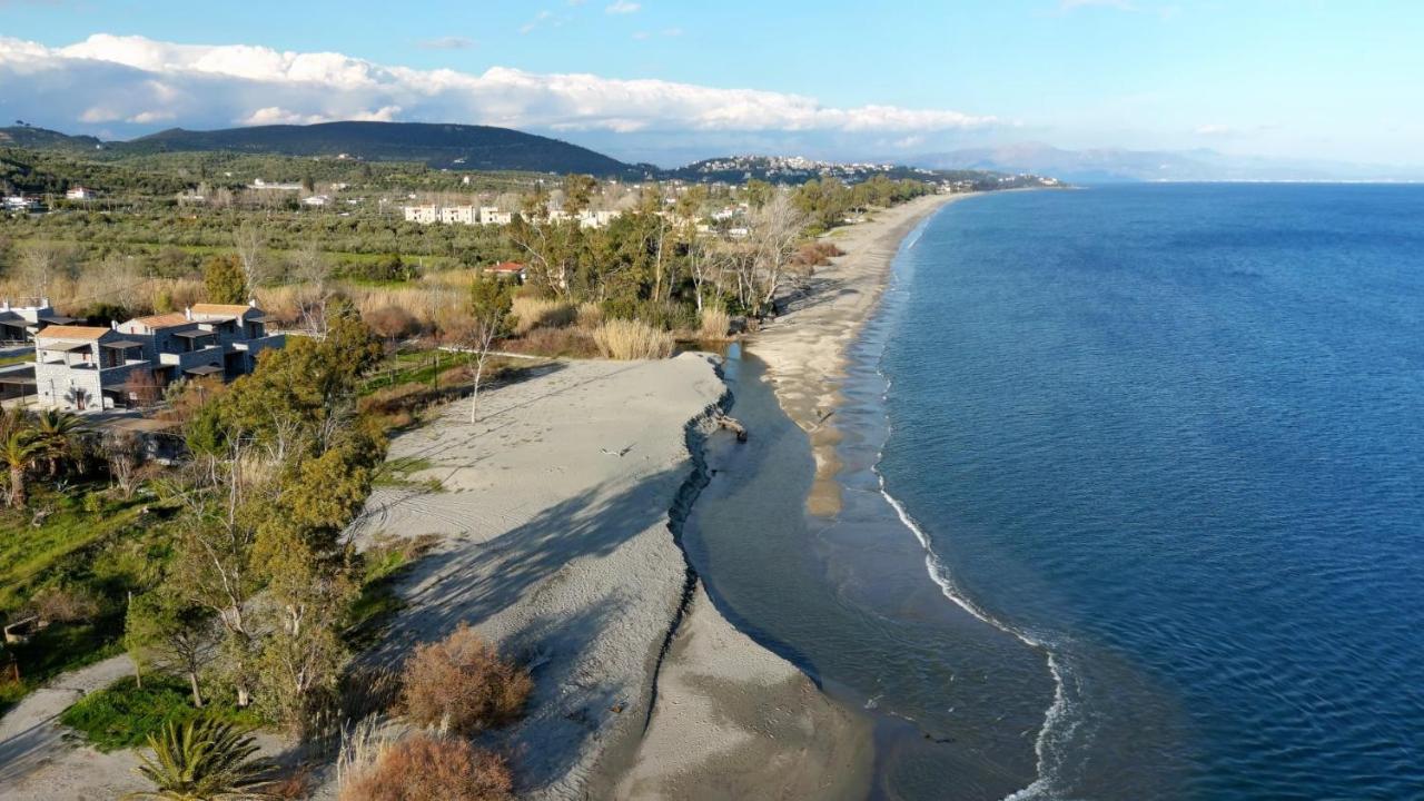Villa Tzortzakos By Holiday Homes Mavrovoúnion Buitenkant foto