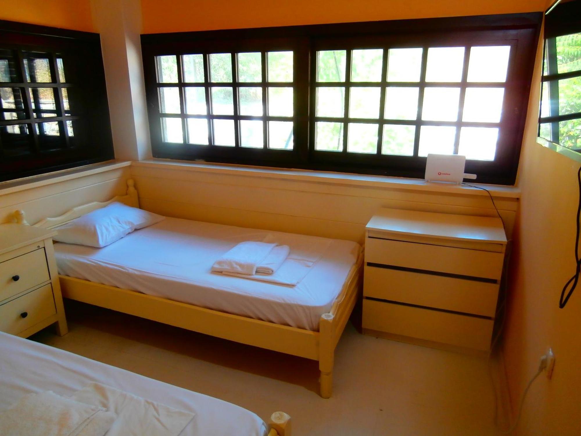 Villa Tzortzakos By Holiday Homes Mavrovoúnion Buitenkant foto